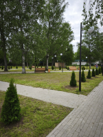 Продолжаются работы по благоустройству общественных мест