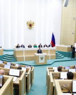 Предложения Виталия Королева по совершенствованию лекарственного обеспечения и предоставления выплат медикам одобрены на парламентских слушаниях по проекту федерального бюджета на 2027 год в Совете Федерации РФ